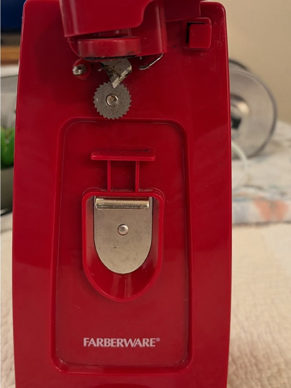 Farberware Red Automatic Electric Can Opener with Metal Cutting Wheel
